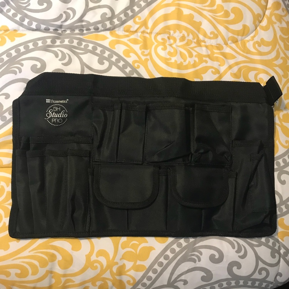 Makeup belt